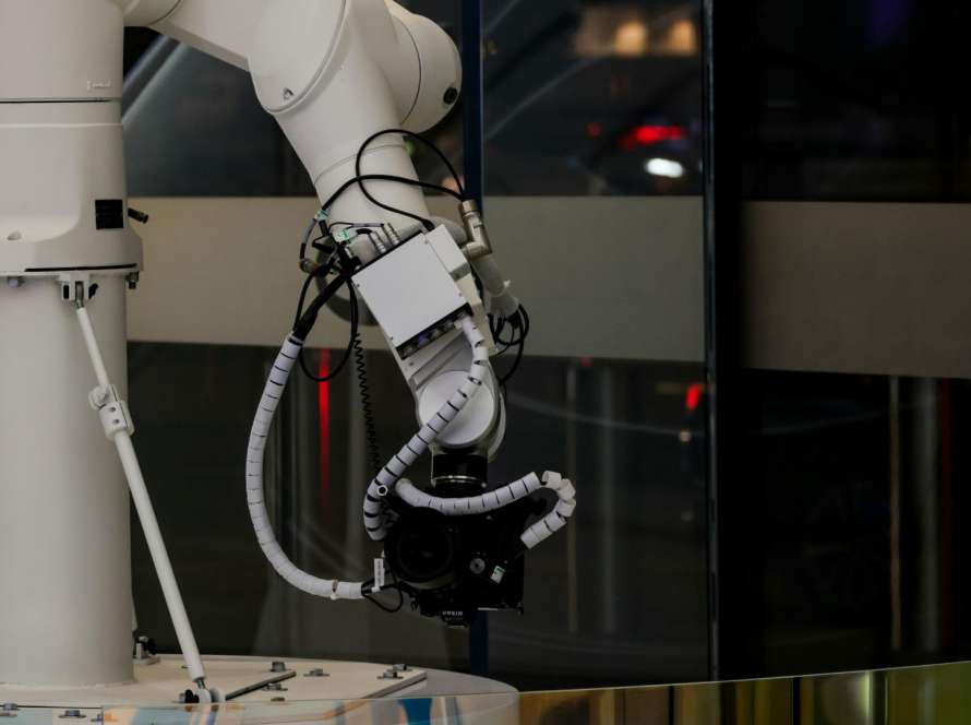 Protesi ginocchio robotica Catanzaro